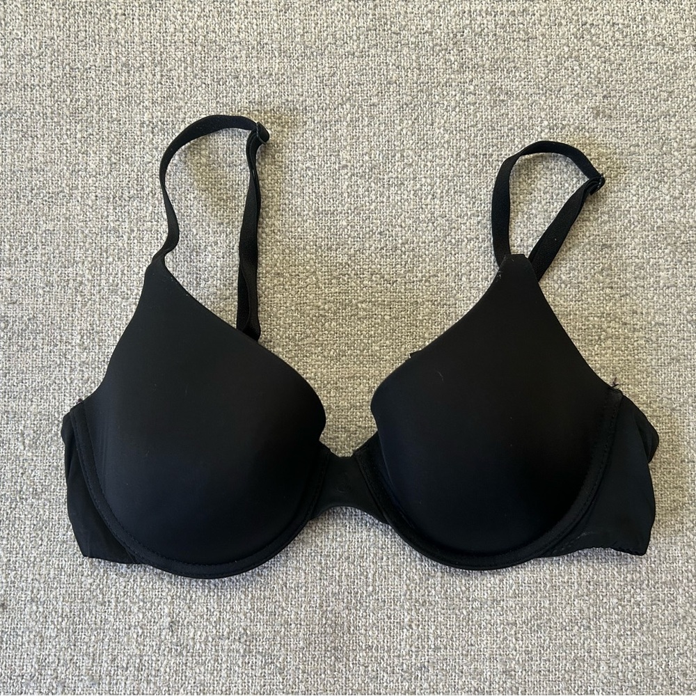 Victoria's Secret - Lightly Lined Smooth Demi Bra